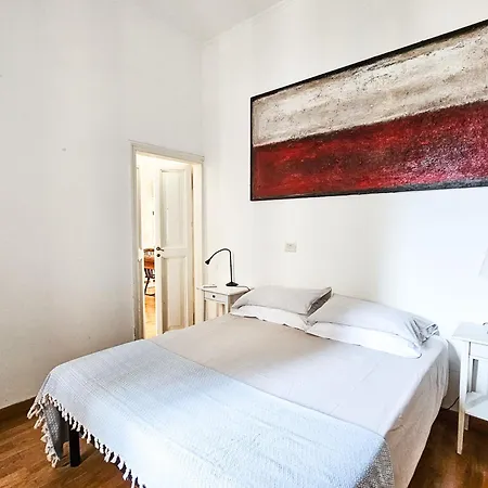Titus House Nelle Vicinanze Del Colosseo 罗马